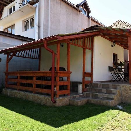 Hotel Casa Optim Călimăneşti Exterior foto